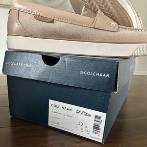 Cole Haan Nantucket 2.0 Penny Loafer; Size 12; Color: Oat